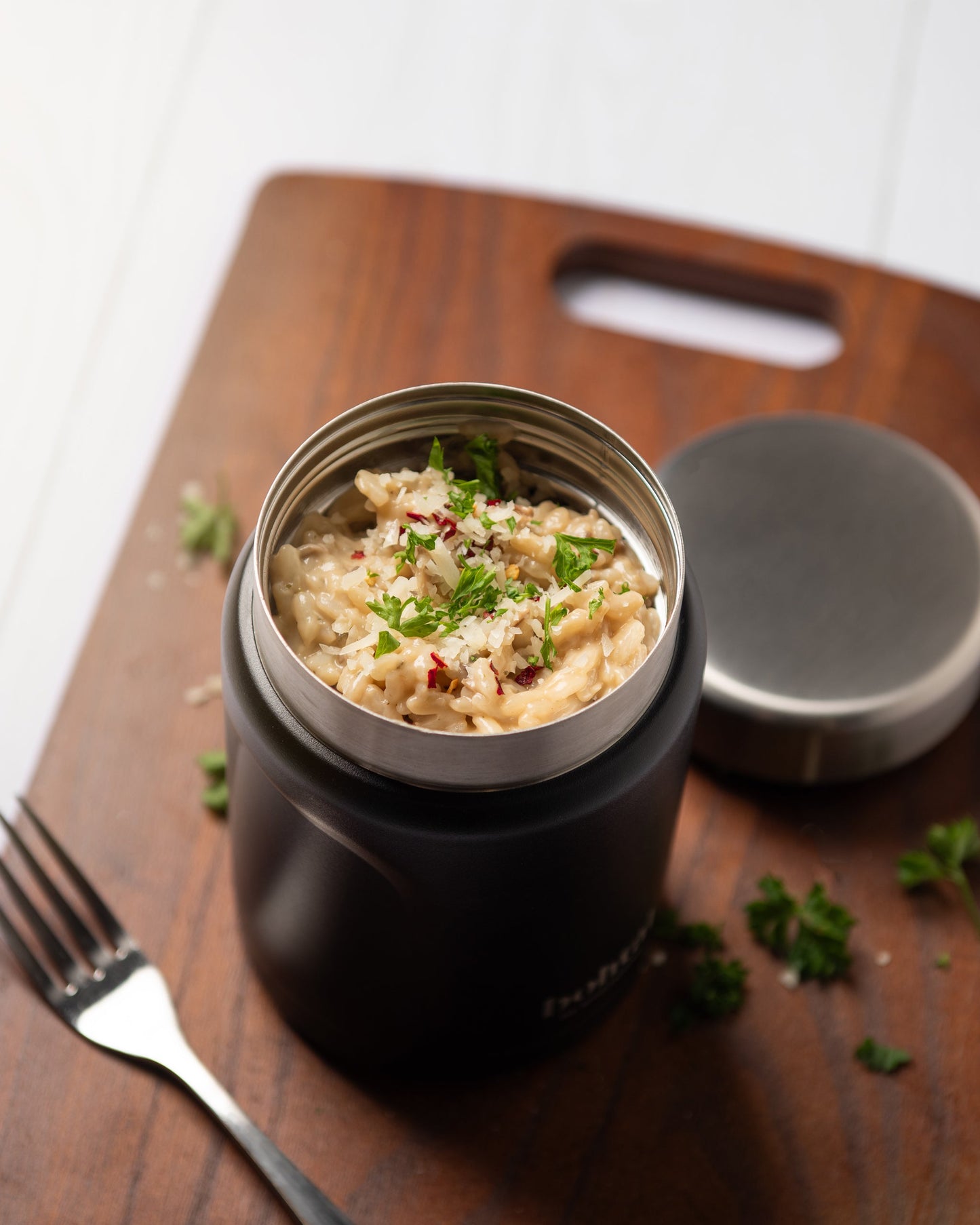 bohtal-insulated-food-jar-black-f3 Bohtal_Insulated_Food_Jar_Black_Lifestyle.jpg