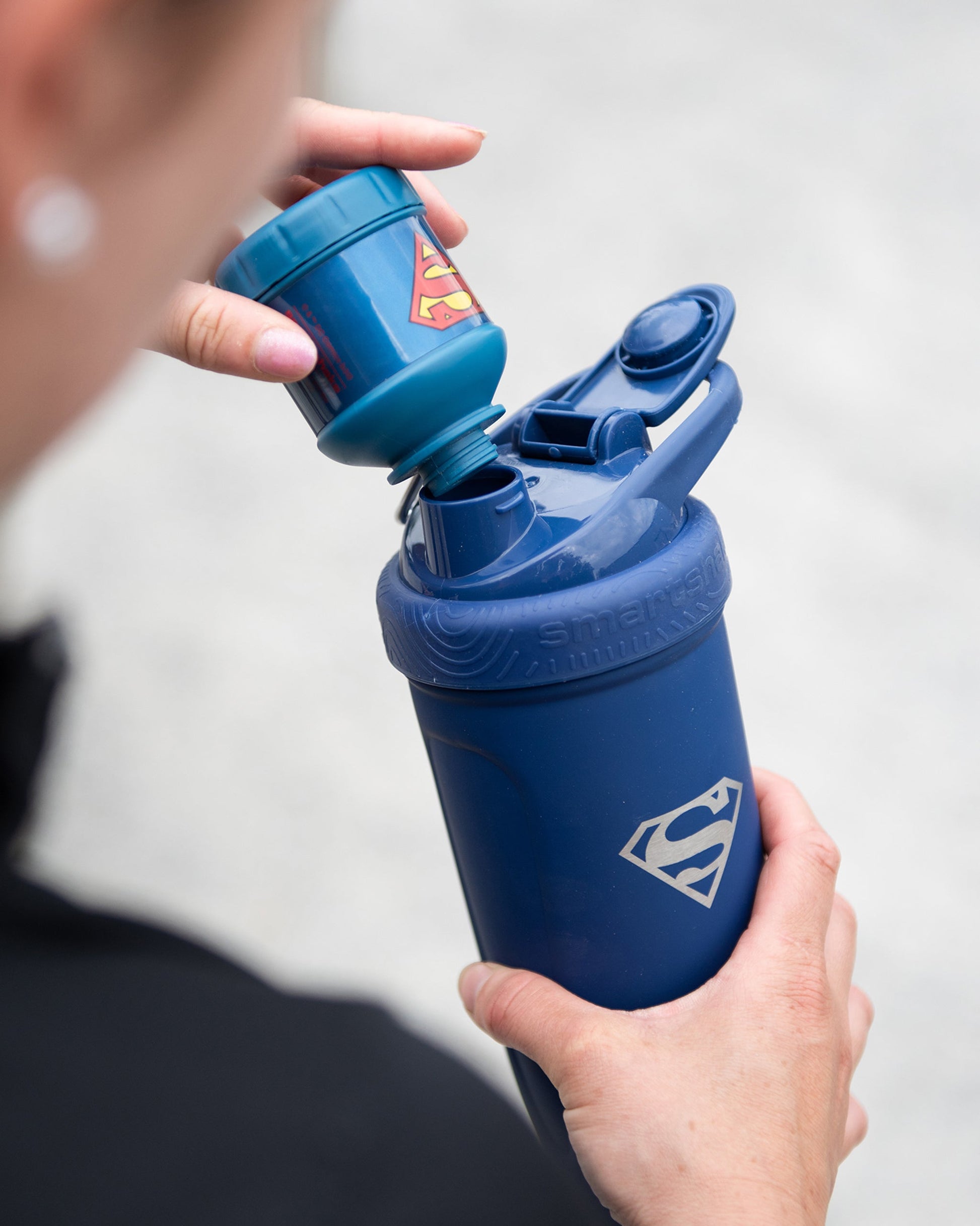 whey2go-funnel-superman-a2 Smartshake_Whey2Go_Superman_Lifestyle.jpg